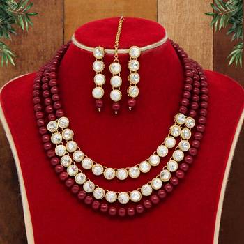 Maroon necklace-sets 1