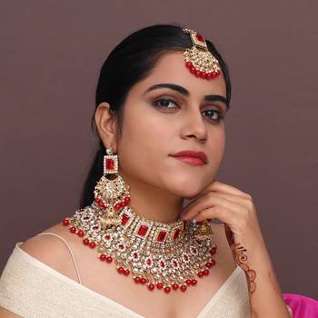 Red necklace-sets 1