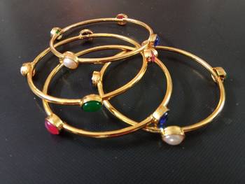 Multicolor agate bangles-and-bracelets 1