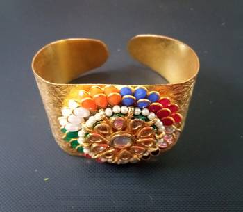 Gold agate bangles-and-bracelets 1