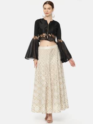 Black printed polyester crop-tops 5