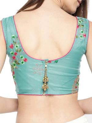 Blue embroidered polyester crop-tops 2