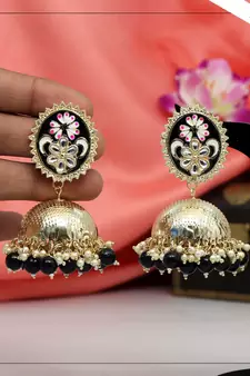 Black jhumkas