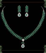 Green necklace-sets