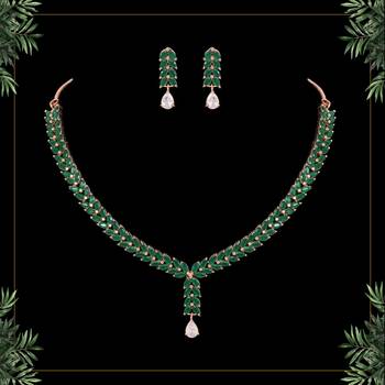 Green necklace-sets 1