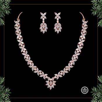 White necklace-sets 1