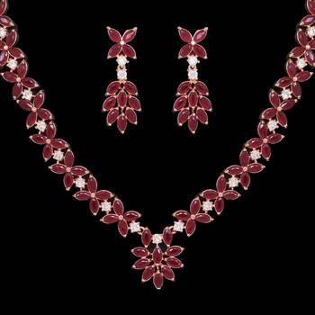 Maroon necklace-sets 2