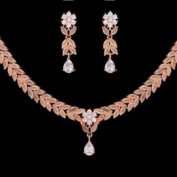 Orange necklace-sets 2