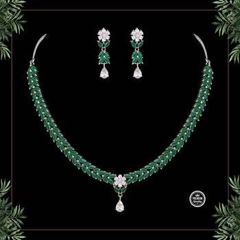 Green necklace-sets 1
