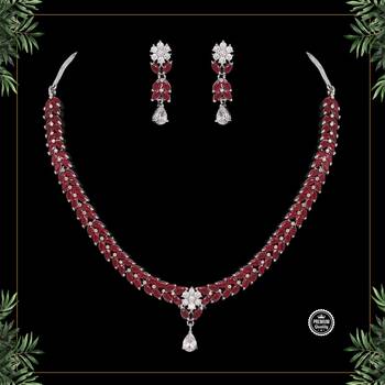 Maroon necklace-sets 1