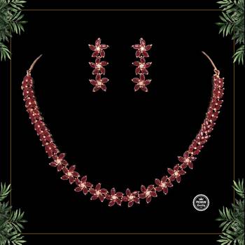 Maroon necklace-sets 1