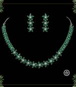 Green necklace-sets