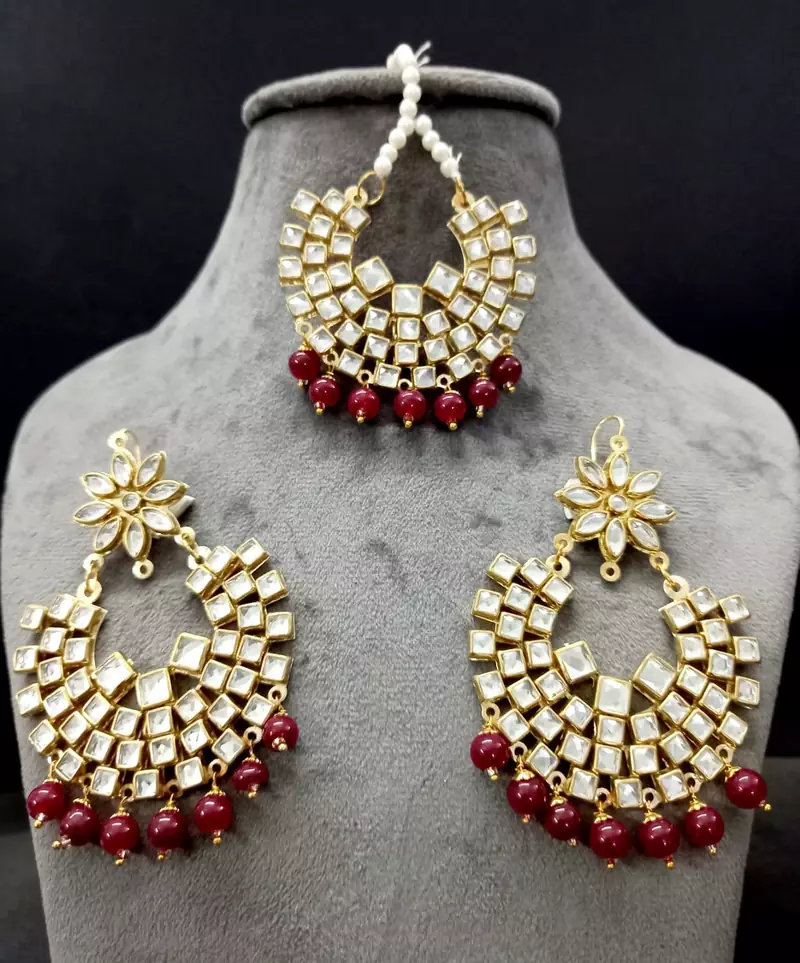 Maroon Copper Light Weight Gold Plated Earring Mang Tika Set