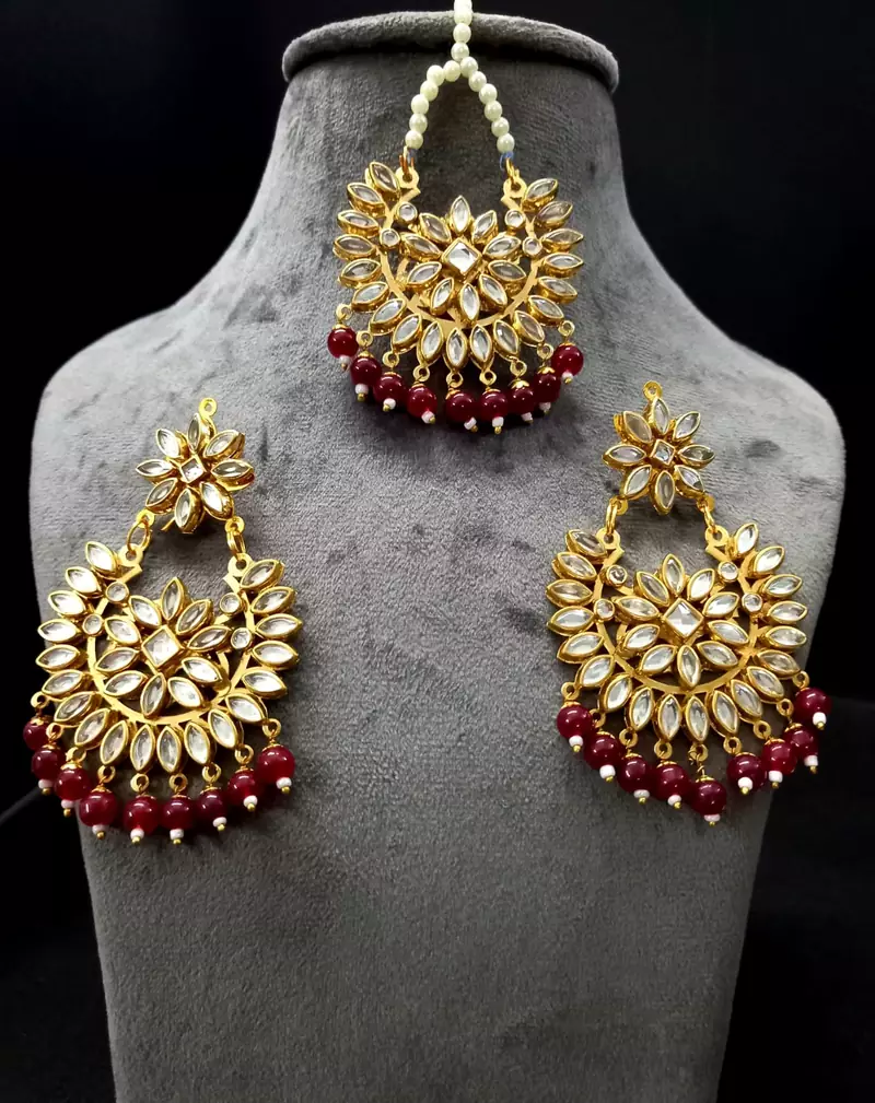 Maroon Copper Light Weight Gold Plated Earring Mang Tika Set