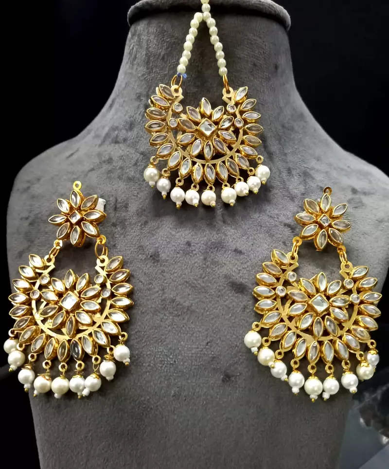 White Copper Light Weight Gold Plated Earring Mang Tika Set