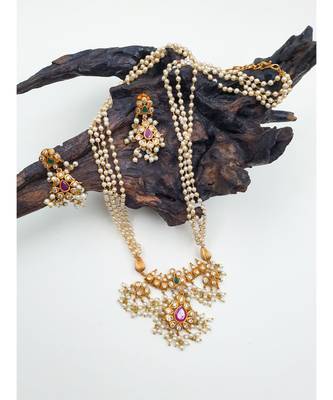 Amazing pearls long haar with earrings 1