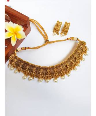 Grand Antique finish Lakshmi choker with earrings 1