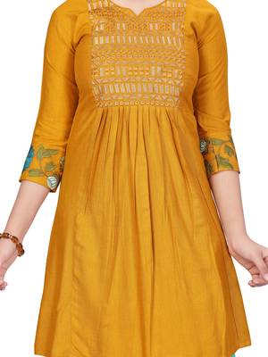 Yellow embroidered cotton kids-tops 5