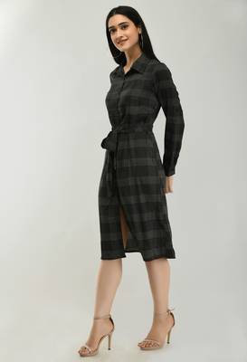 Black printed crepe short-dresses 3