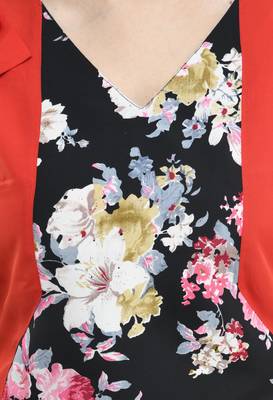 Red printed crepe short-dresses 2