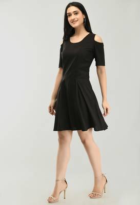 Black printed crepe short-dresses 3
