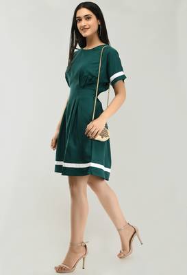 Green printed crepe short-dresses 3