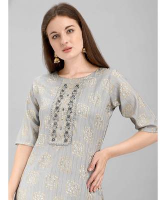Grey Kurta Set with Narrow Pant 5