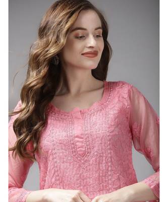 Ada Women Hand Embroidered Pink Organza Lucknowi Chikankari Short Kurti With Slip - A911164 3
