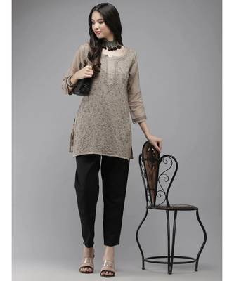 Women Hand Embroidered Greige Grey Kota Lucknow Chikankari Short Kurti With Slip 3
