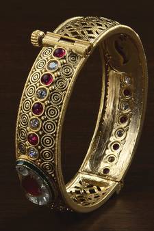 Ruby and Kundan Embellished Copper Made High Quality Bracelet BD581