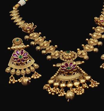 Ruby and Emerald Embellished Brass Made High Quality Necklace FNN279 2