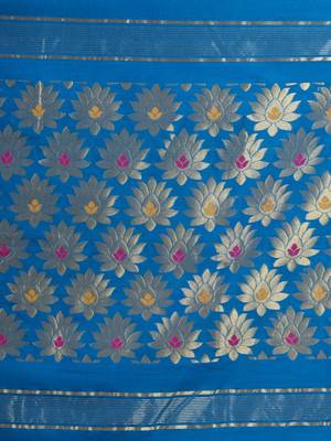 Blue hand woven blended cotton saree with blouse 5