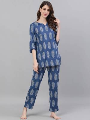 Blue woven cotton tunics 1