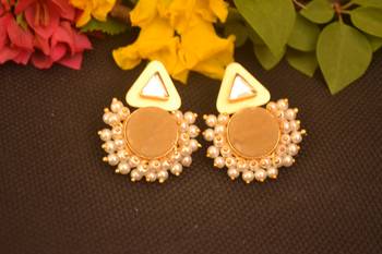 Gold onyx studs 2