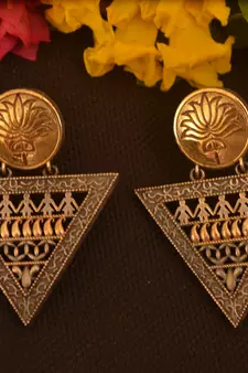 Gold danglers-drops