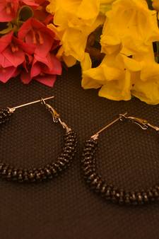 Black pearl hoops