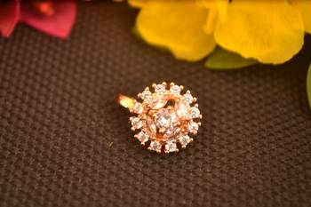 Sizzling gold floral diamond cubic zirconia clipon nose-ring or nosepin 1