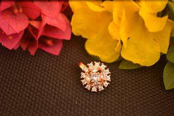 Sizzling gold floral diamond cubic zirconia clipon nose-ring or nosepin 2