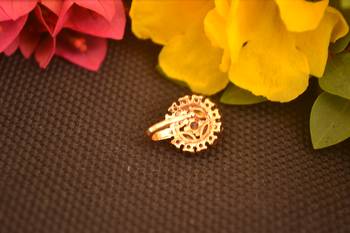 Sizzling gold floral diamond cubic zirconia clipon nose-ring or nosepin 3