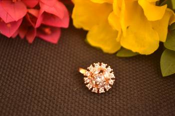 Sizzling gold floral diamond cubic zirconia clipon nose-ring or nosepin 2