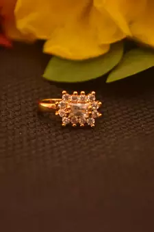 Sizzling gold floral diamond cubic zirconia clipon nose-ring or nosepin