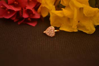Sizzling gold floral diamond cubic zirconia clipon nose-ring or nosepin 2