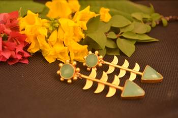 Green onyx studs 3