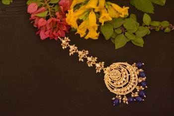 Blue pearl maang-tikka 2