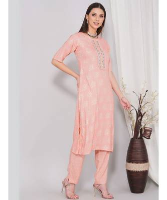 Pink Kurta Set with Narrow Pant 4