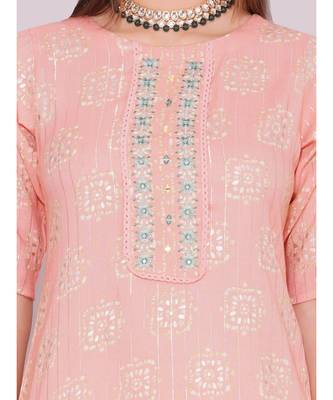 Pink Kurta Set with Narrow Pant 5