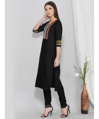 Black Kurta Set with Narrow Pant 2
