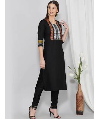 Black Kurta Set with Narrow Pant 4