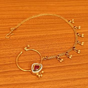 Red nose-ring 1