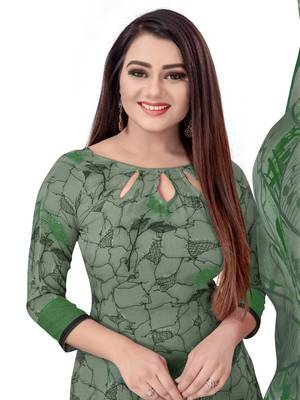 Green  Crepe Printed Unstitched Salwar Suit Dress Material (Free Size) 4